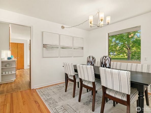 7348 55th Avenue NE, Seattle WA 98115