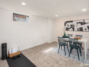 7348 55th Avenue NE, Seattle WA 98115