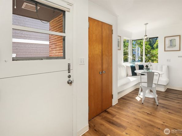 7348 55th Avenue NE, Seattle WA 98115