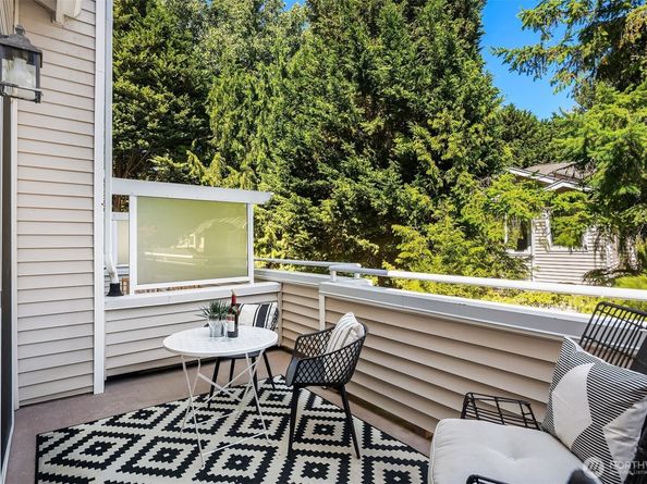 1900 132nd Avenue SE I23, Bellevue WA 98005