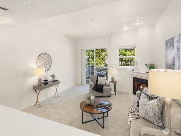 1900 132nd Avenue SE I23, Bellevue WA 98005