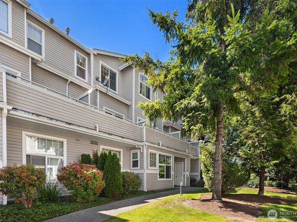 1900 132nd Avenue SE I23, Bellevue WA 98005