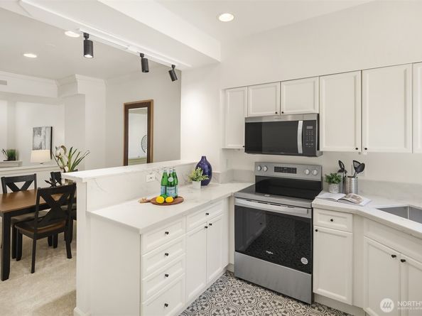 1900 132nd Avenue SE I23, Bellevue WA 98005