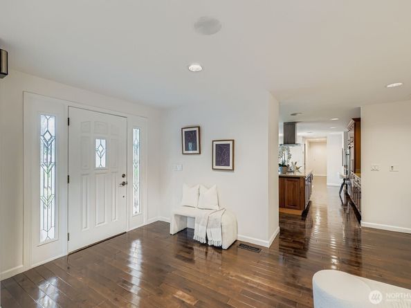 1733 172nd Place NE, Bellevue WA 98008