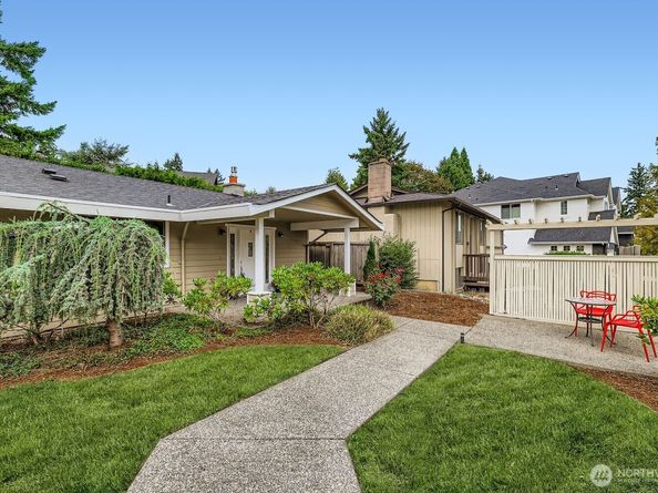 1733 172nd Place NE, Bellevue WA 98008