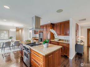 1733 172nd Place NE, Bellevue WA 98008