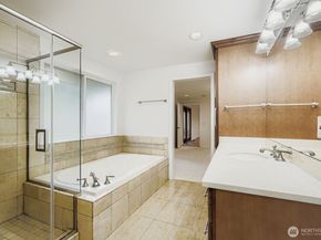 1733 172nd Place NE, Bellevue WA 98008