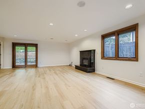 1733 172nd Place NE, Bellevue WA 98008