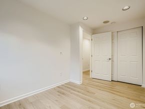 1733 172nd Place NE, Bellevue WA 98008