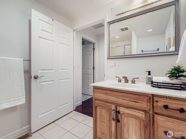 1733 172nd Place NE, Bellevue WA 98008