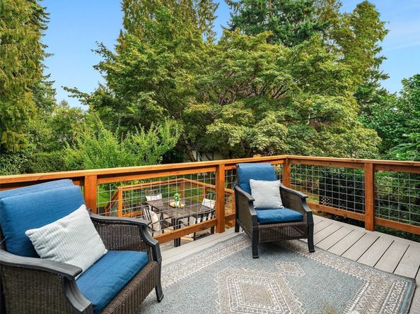 12828 110th Avenue NE, Kirkland WA 98034