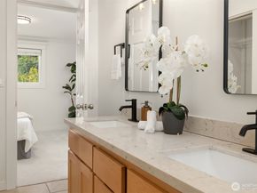 12828 110th Avenue NE, Kirkland WA 98034