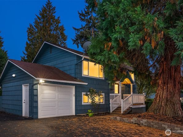 12828 110th Avenue NE, Kirkland WA 98034