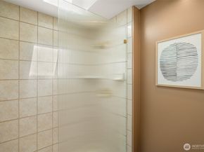 1212 E Shelby Street 5, Seattle WA 98102