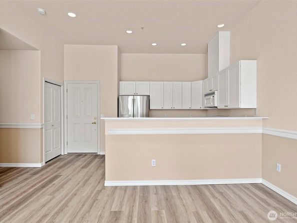 6831 NE 170th Street 306, Kenmore WA 98028
