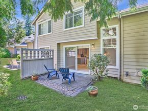 4818 NE 5th Court, Renton WA 98059