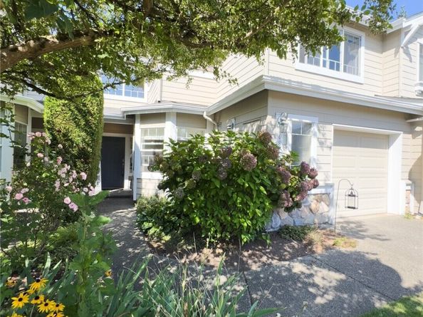 4818 NE 5th Court, Renton WA 98059