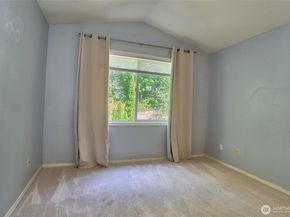 4818 NE 5th Court, Renton WA 98059