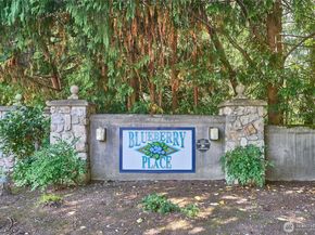 4818 NE 5th Court, Renton WA 98059