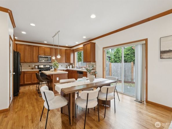 18231 2nd Place W A, Bothell WA 98012