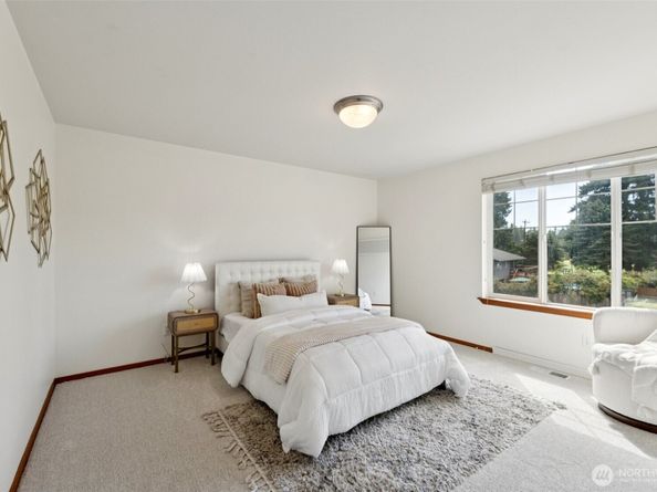 18231 2nd Place W A, Bothell WA 98012