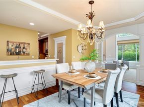15025 SE 43rd Street, Bellevue WA 98006