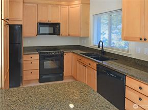 14421 118th Avenue NE, Kirkland WA 98034