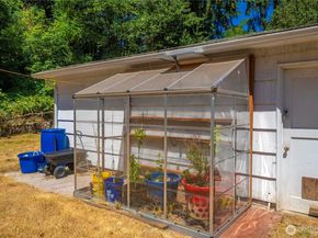 12027 10th Avenue S, Seattle WA 98168