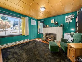 12027 10th Avenue S, Seattle WA 98168