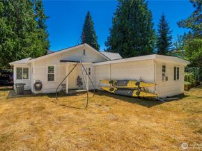 12027 10th Avenue S, Seattle WA 98168
