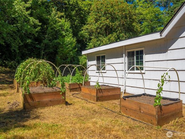 12027 10th Avenue S, Seattle WA 98168