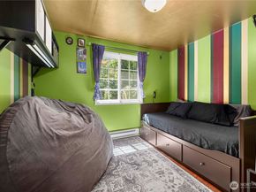 12027 10th Avenue S, Seattle WA 98168