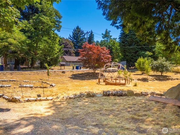 12027 10th Avenue S, Seattle WA 98168