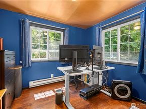 12027 10th Avenue S, Seattle WA 98168