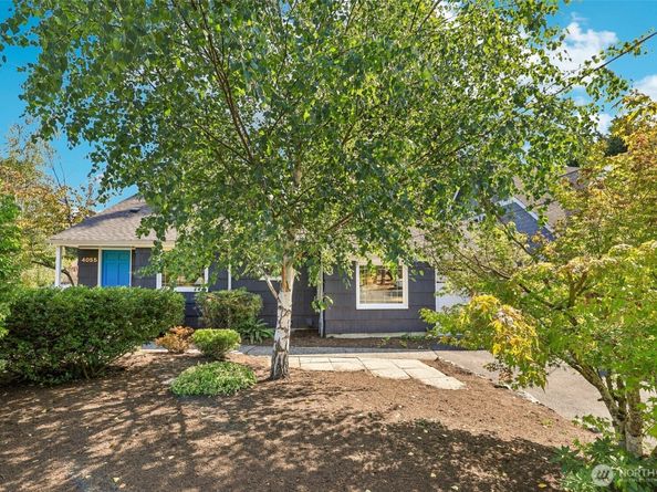 4055 NE 57th Street, Seattle WA 98105