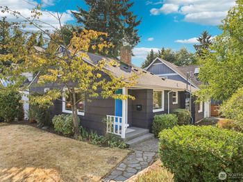 4055 NE 57th Street