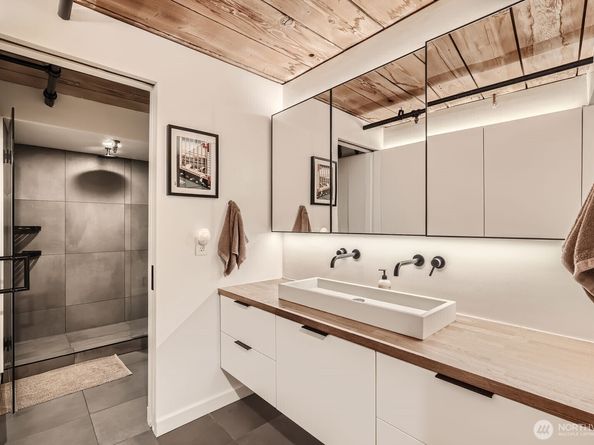 1507 Western Avenue 502, Seattle WA 98101