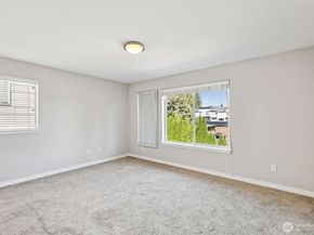 19403 7th Avenue W C1, Lynnwood WA 98036