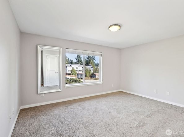 19403 7th Avenue W C1, Lynnwood WA 98036