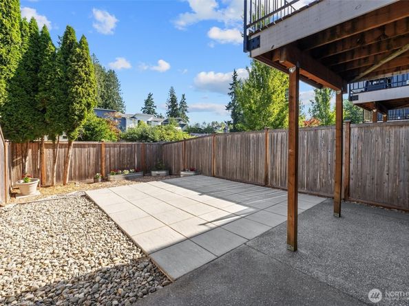 19403 7th Avenue W C1, Lynnwood WA 98036