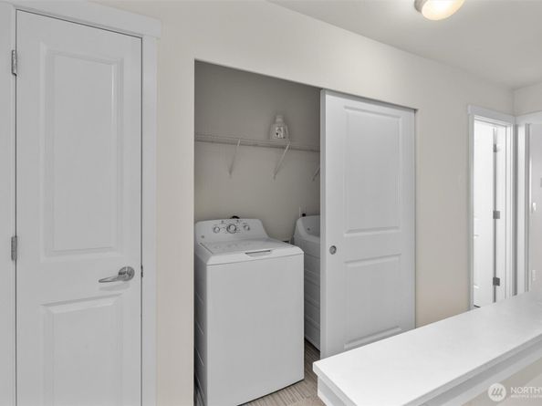 19403 7th Avenue W C1, Lynnwood WA 98036