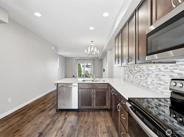 19403 7th Avenue W C1, Lynnwood WA 98036