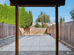 19403 7th Avenue W C1, Lynnwood WA 98036
