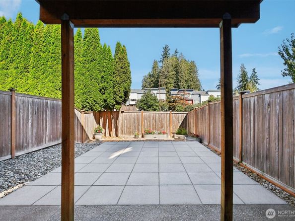 19403 7th Avenue W C1, Lynnwood WA 98036