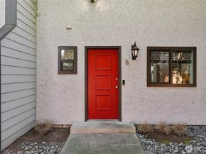 350 4th Avenue S A5, Kirkland WA 98033
