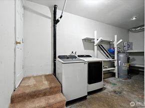 15230 44th Avenue W, Lynnwood WA 98087