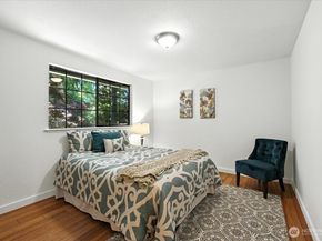 15230 44th Avenue W, Lynnwood WA 98087