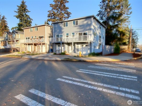15188 5th Lane S A, Burien WA 98148