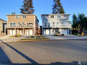 15188 5th Lane S A, Burien WA 98148
