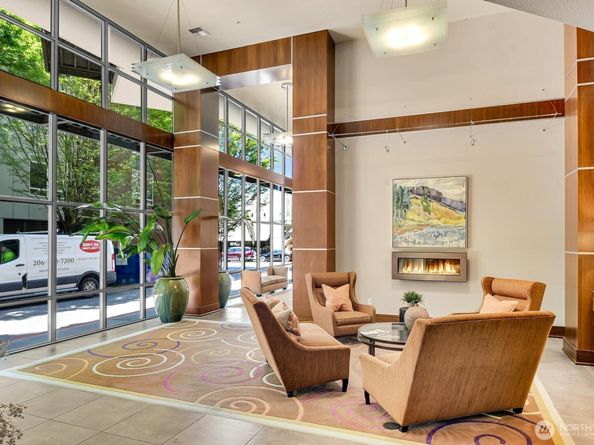 211 Kirkland Avenue 504, Kirkland WA 98033